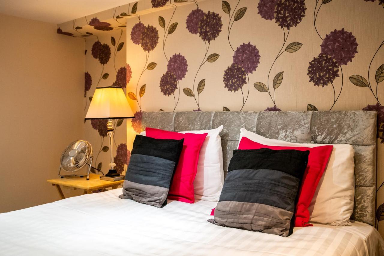 The Alexander - By Tifa Guest house