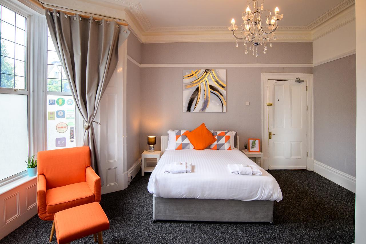 Guest house The Alexander - By Tifa Swansea
