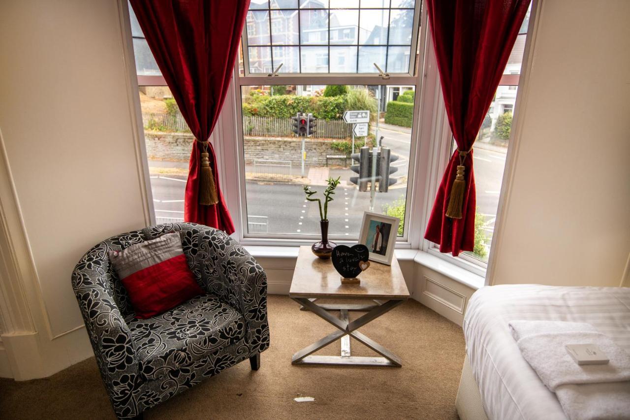 The Alexander - By Tifa Guest house