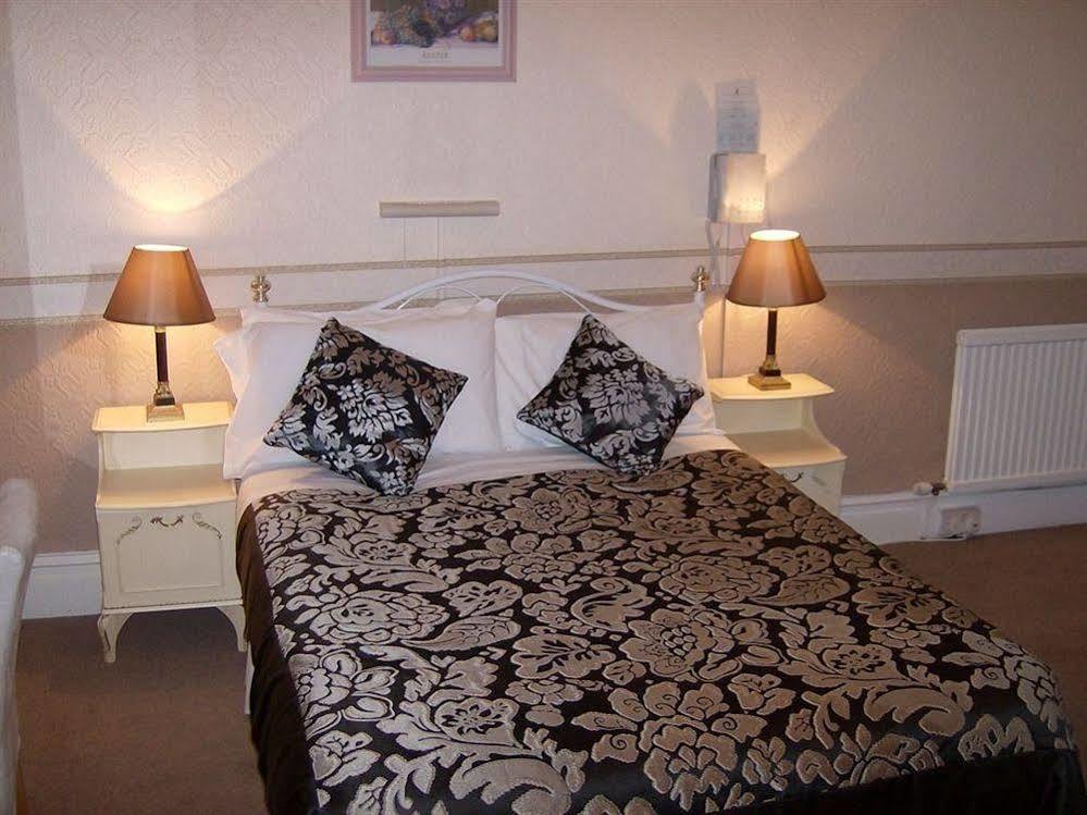 Guest house The Alexander - By Tifa Swansea